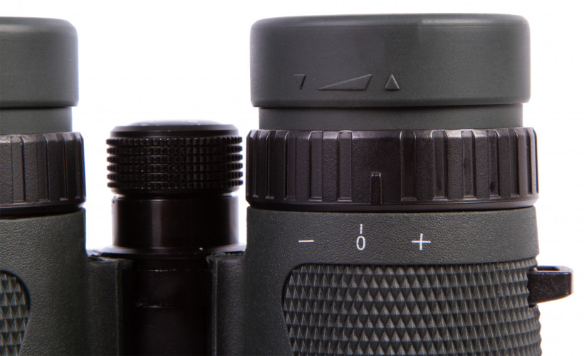 Бинокль Konus Konusrange-2 10x42 с дальномером 1200 м